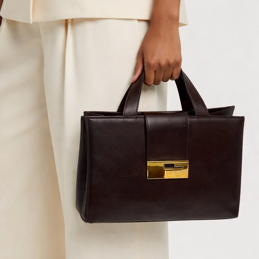Gucci vintage Dark Brown Shoulder Bag with Gold Detail